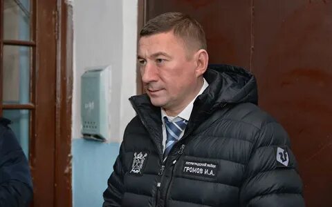 В администрации Калининского района Петербурга отказались комментировать задержание Громова