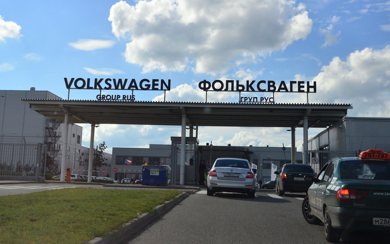 Volkswagen возобновит работу в РФ через несколько месяцев