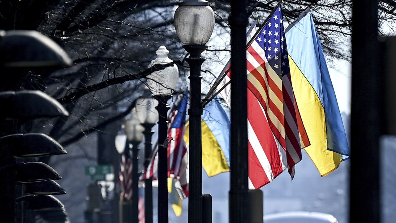 Вашингтон и Киев в тревожном ожидании