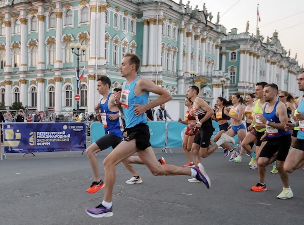 Команда Беглова может лишить петербуржцев исторического марафона «Белые ночи» — СМИ