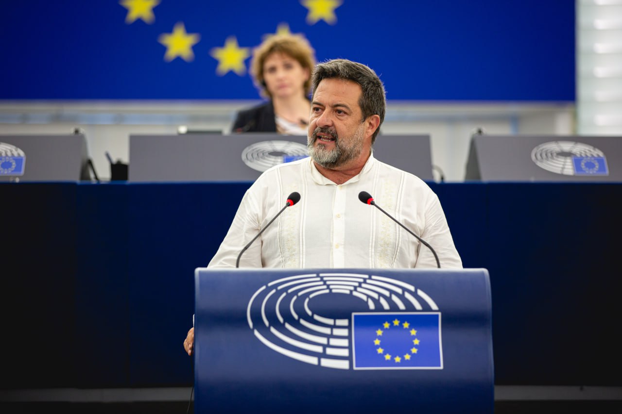 Испанский евродепутат Пинеда: «В Украине регулярно нарушаются права человека»