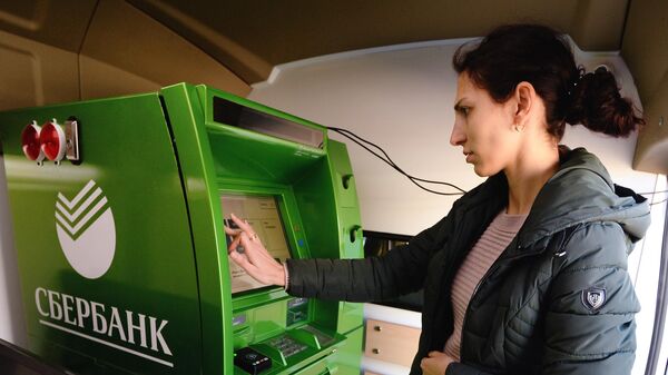 В Симферополе скоро заработают первые банкоматы Сбербанка