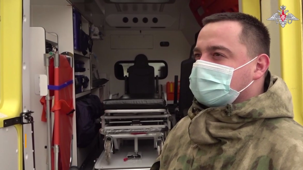 «Они знают настоящую цену жизни»: военные медики – добрые волшебники в белых халатах