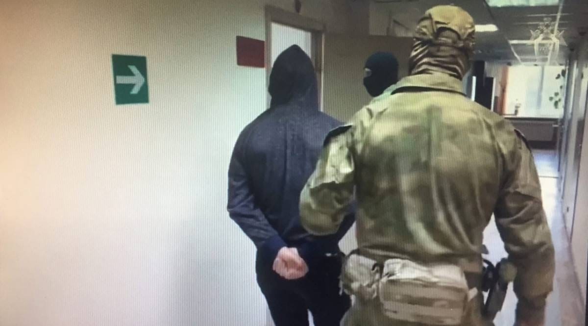 Подростки готовили теракт в военной части в Подмосковье