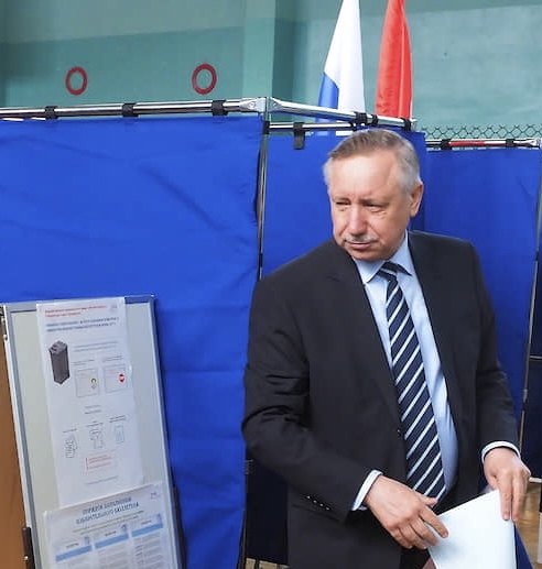 Губернаторские выборы в Петербурге могут закончиться для Беглова позором – аналитик