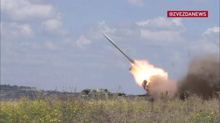 Расчет РСЗО уничтожил украинскую бронетехнику и боевиков под Угледаром